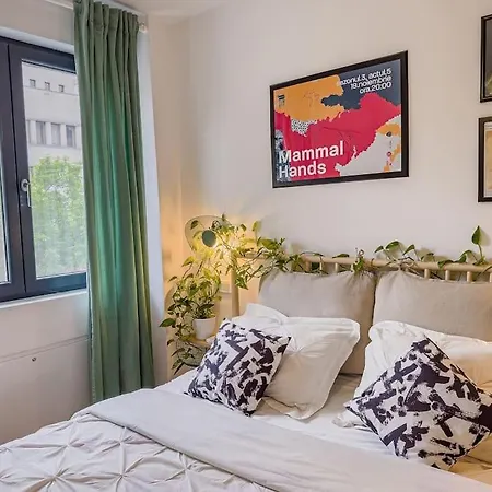 Chic 1br - Amzei Square 公寓 *