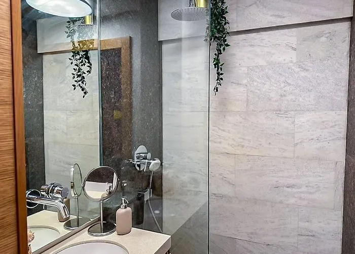 Chic 1br - Amzei Square 公寓 *