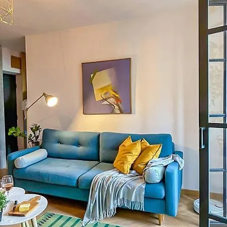 Chic 1br - Amzei Square