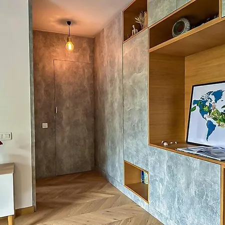 Chic 1br - Amzei Square *