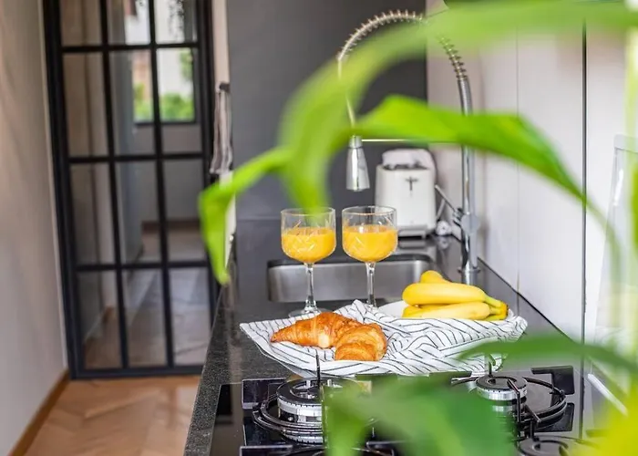 아파트 Chic 1br - Amzei Square 부쿠레슈티