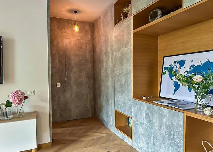 Chic 1br - Amzei Square *