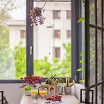 Chic 1br - Amzei Square Apartment