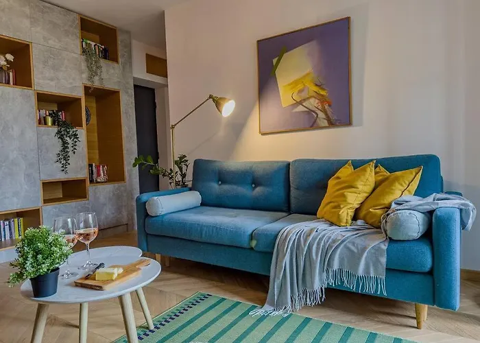 Chic 1br - Amzei Square Apartman